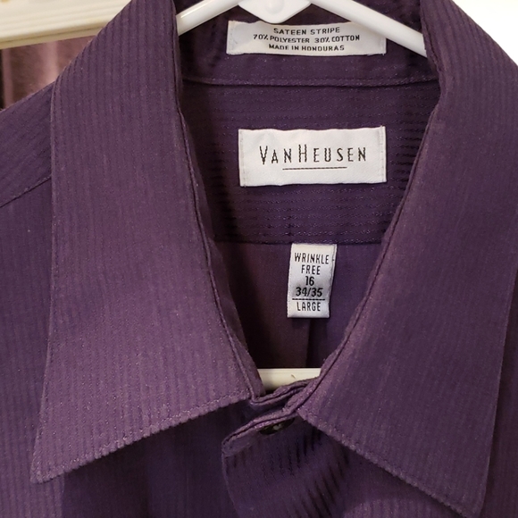 Sale Item: Van Heusen long sleeve dress shirt - Picture 5 of 8